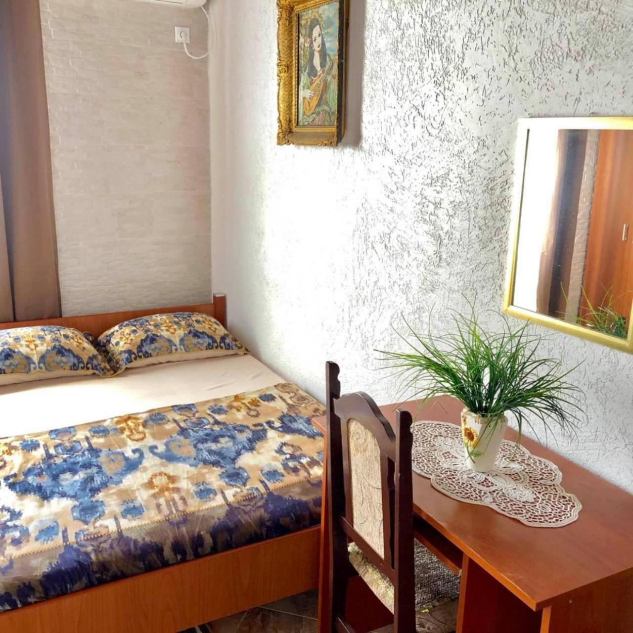 Apartments Zuto Улцинь Екстер'єр фото